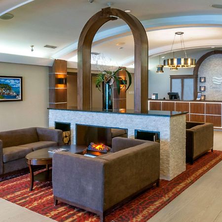 Comfort Hotel Airport St. John's Exterior foto