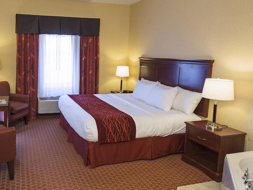 Comfort Hotel Airport St. John's Exterior foto