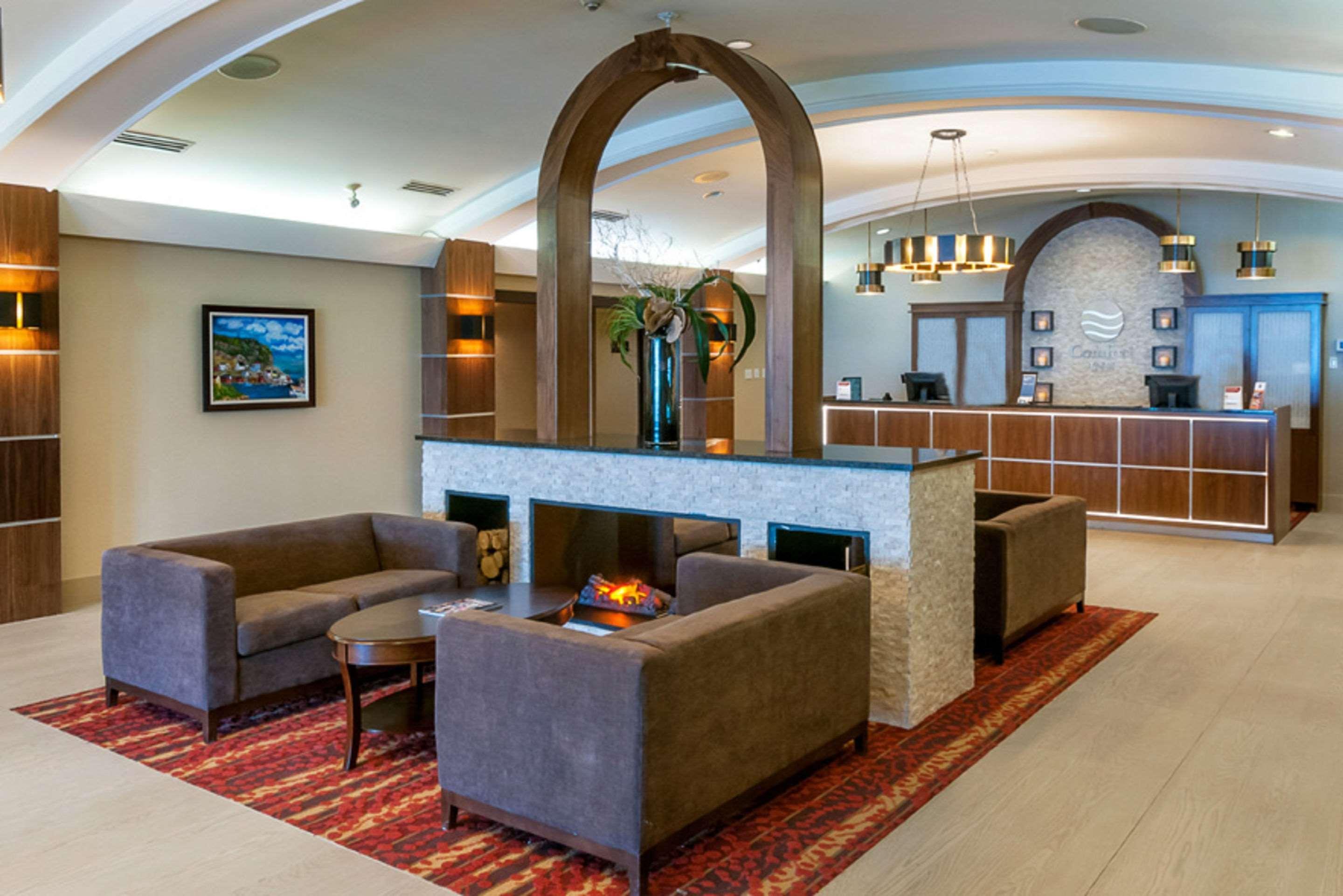 Comfort Hotel Airport St. John's Exterior foto