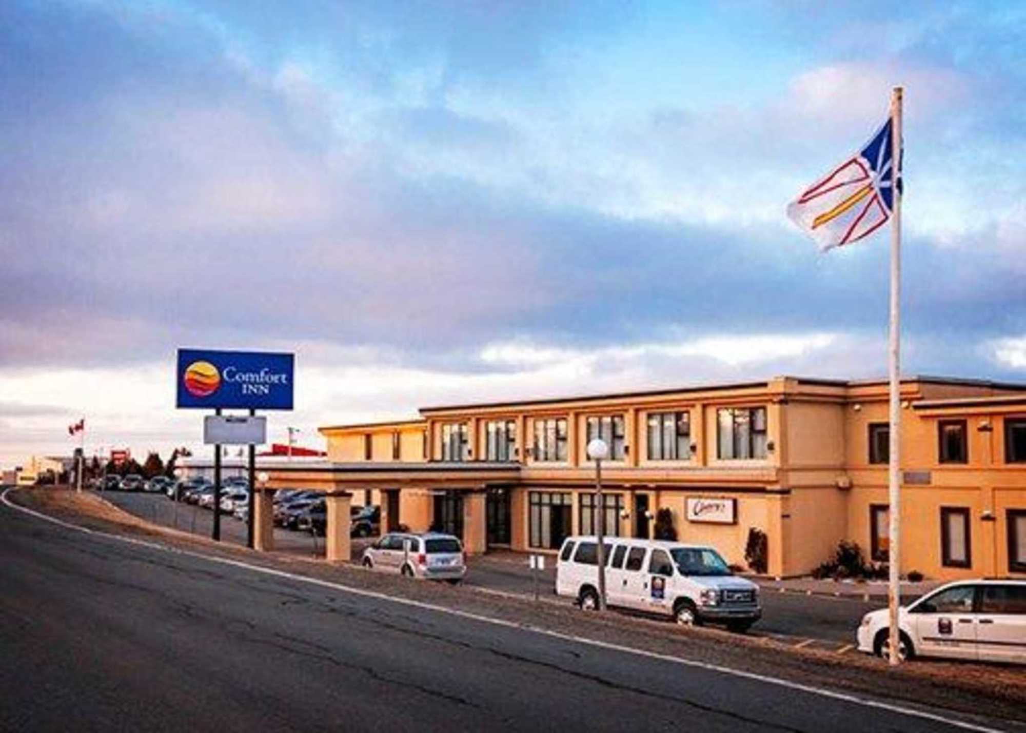 Comfort Hotel Airport St. John's Exterior foto